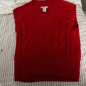 Sweater vest